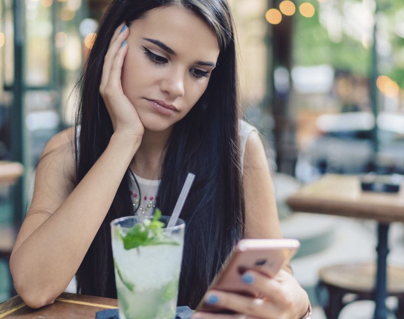 FOMO y Redes Sociales